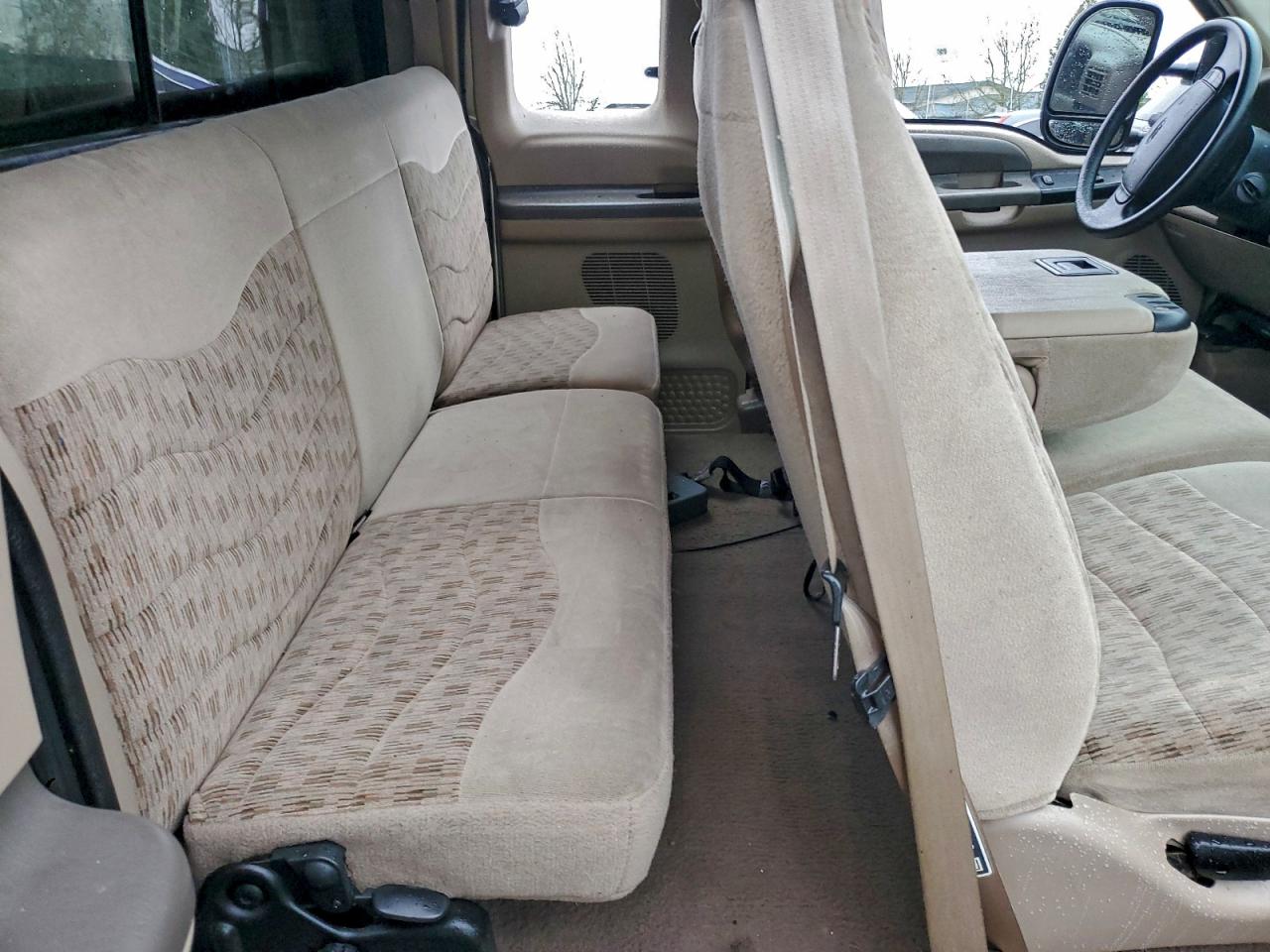 Ford F-250 Super Duty Image 10