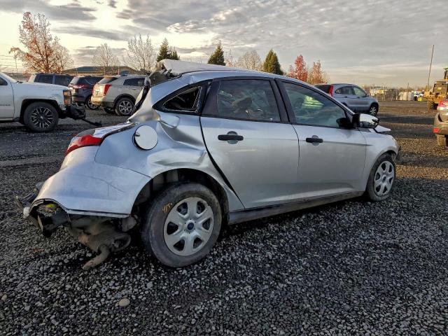 Ford Focus S Image 12