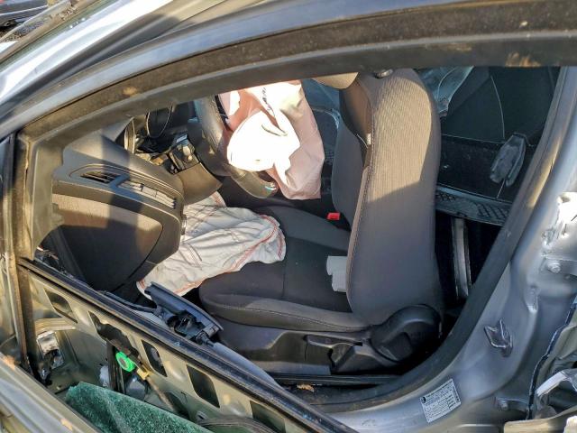 Ford Focus S Image 9