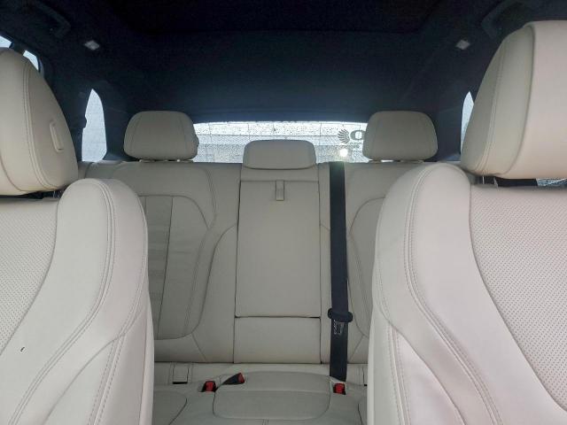 BMW X Series Xdrive45e Image 7