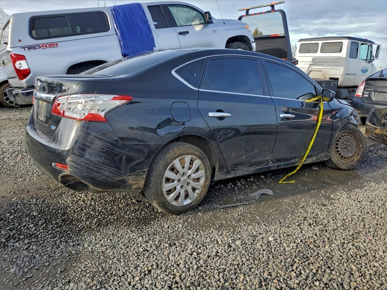 Nissan Sentra S Image 8