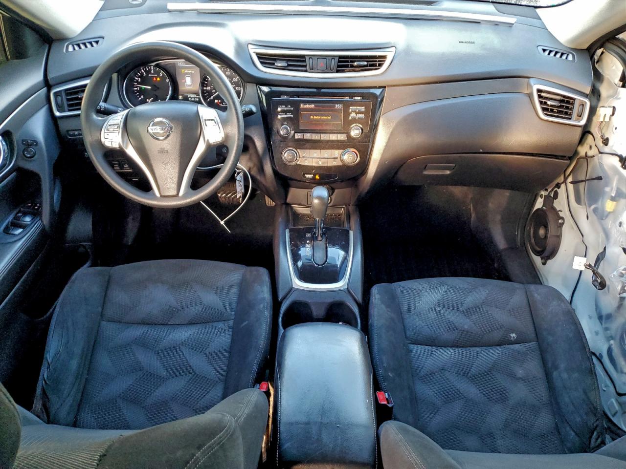 Nissan Rogue S Image 8