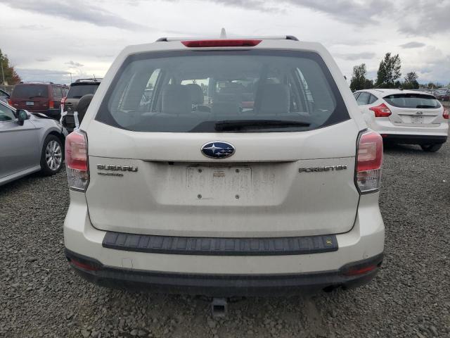 Subaru Forester 2.5i Image 12