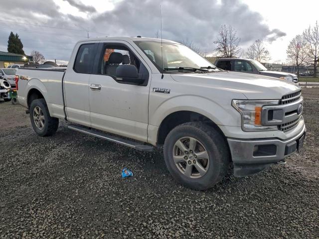 Ford F-150 Super Cab Image 5