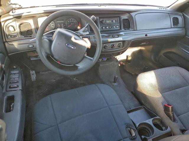 Ford Crown Vic Police Interceptor Image 6