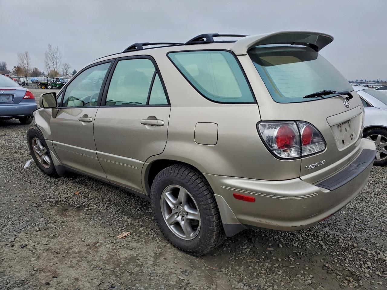 Lexus RX 300 Image 2