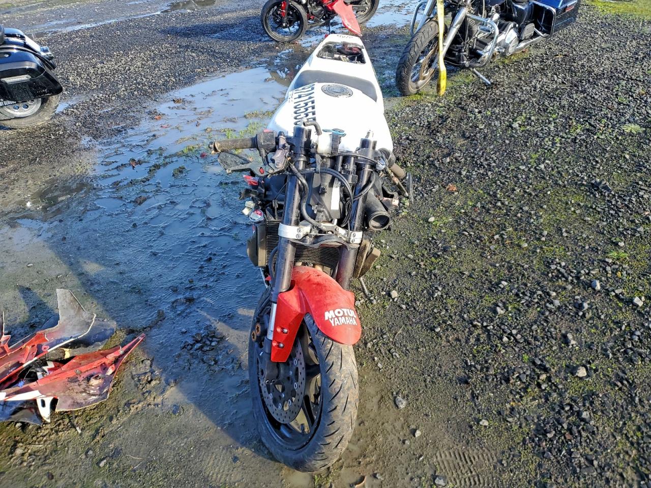 Yamaha Yzf L Image 2