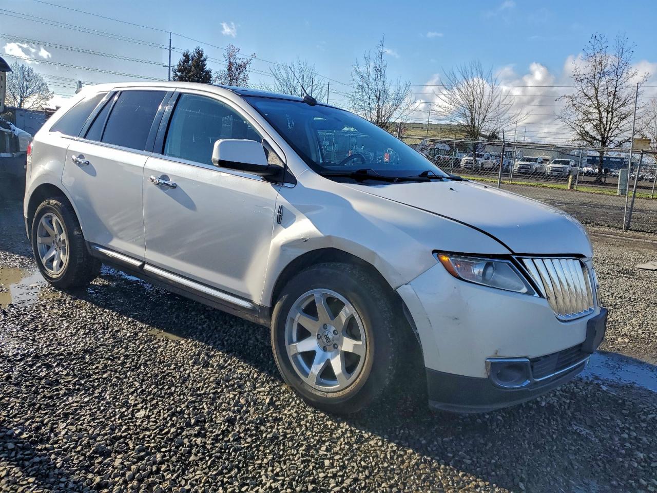 Lincoln MKX Image 2