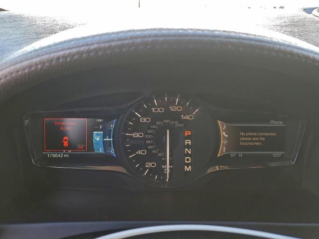 Lincoln MKX Image 12