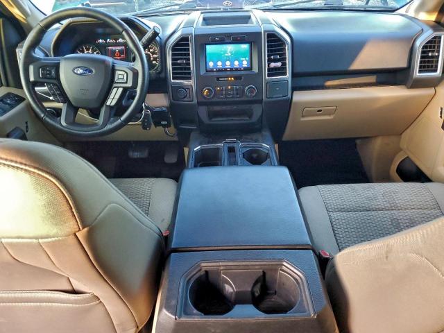 Ford F-150 Supercrew Image 6