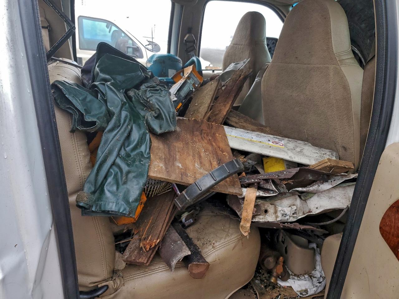 Ford F-350 Srw Super Duty Image 4