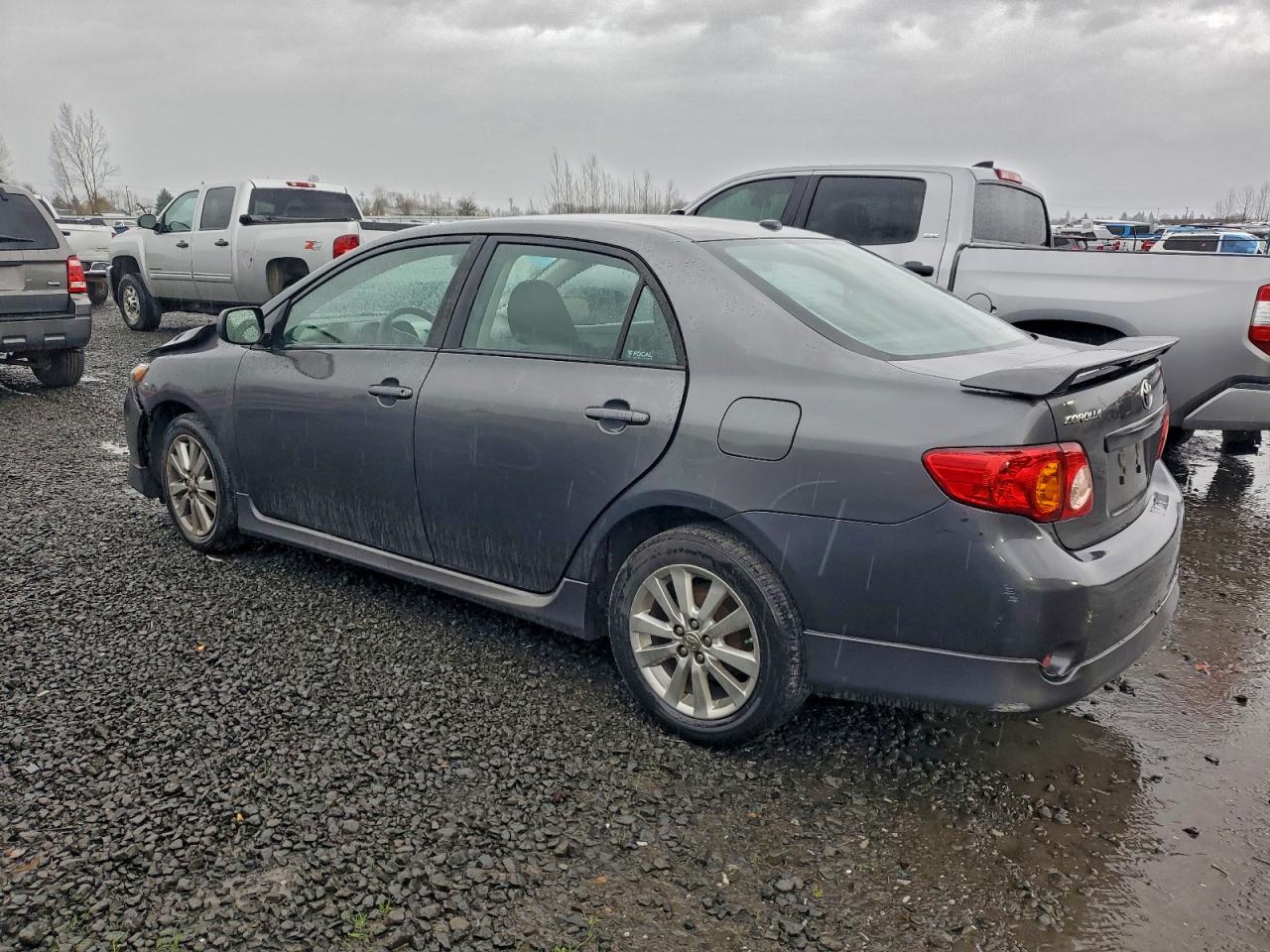 Toyota Corolla Base Image 7