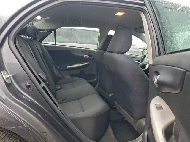 Toyota Corolla Base Image 5