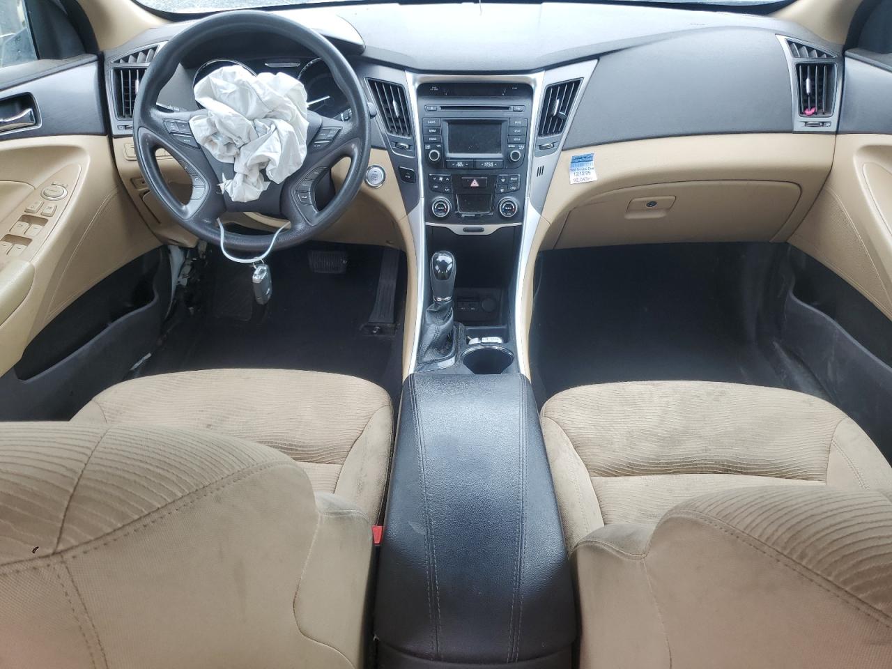 Hyundai SONATA Hybrid Image 7