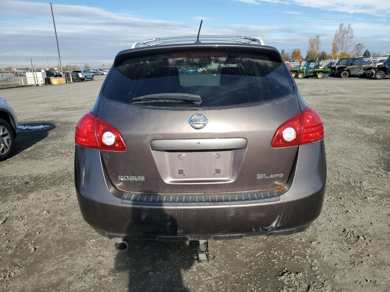 Nissan Rogue S Image 3