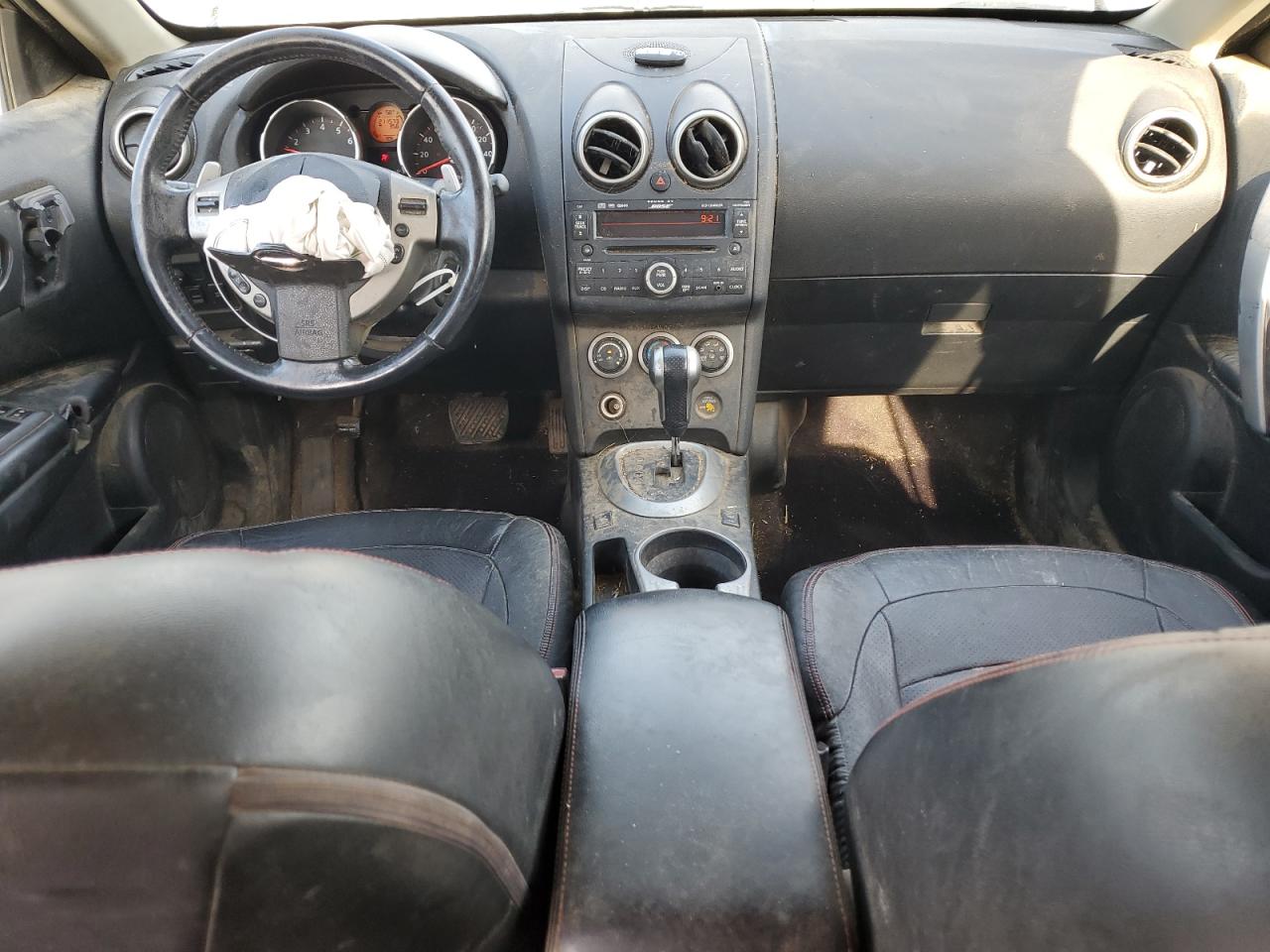 Nissan Rogue S Image 10