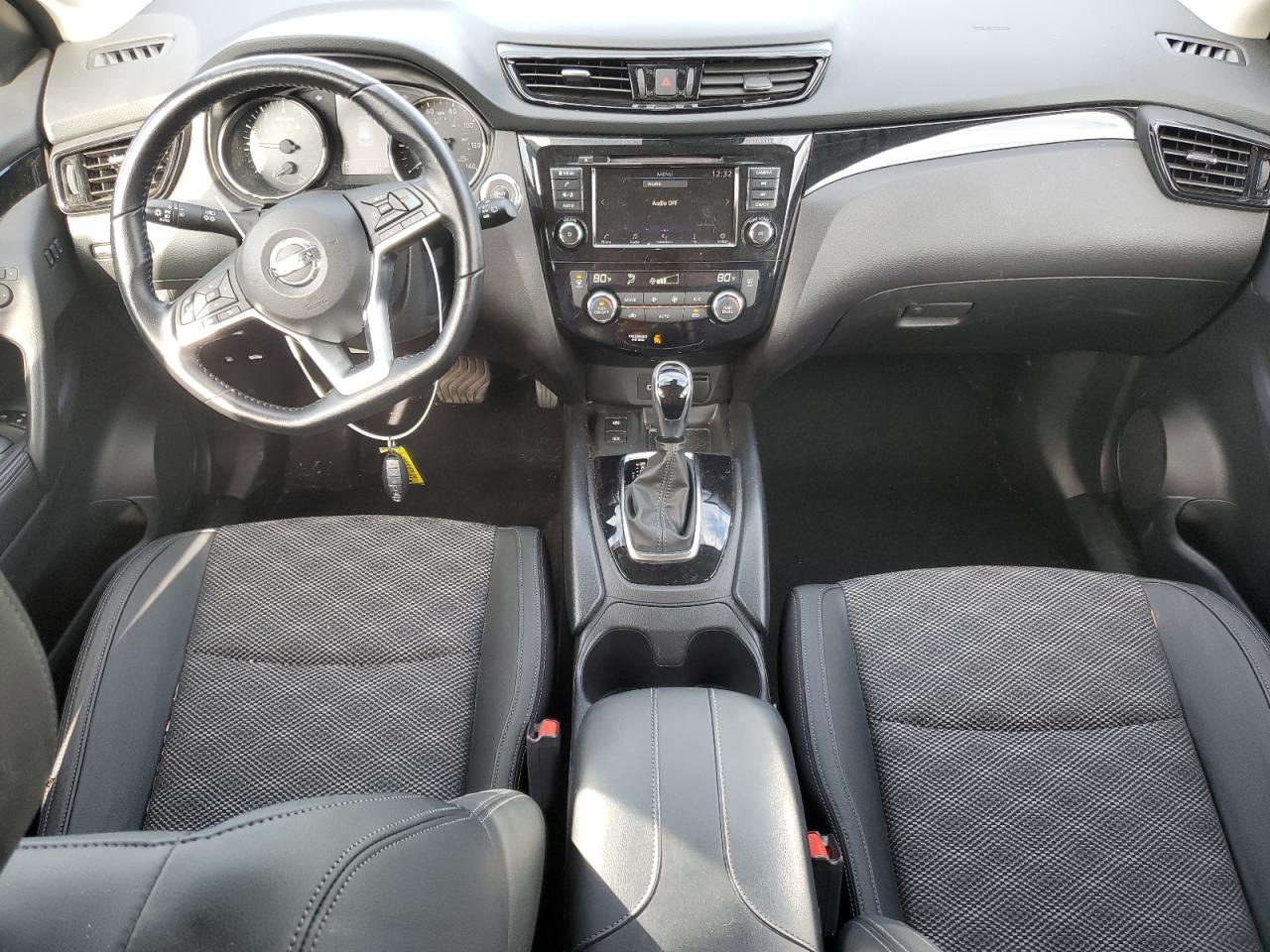 Nissan Rogue Sv Image 3