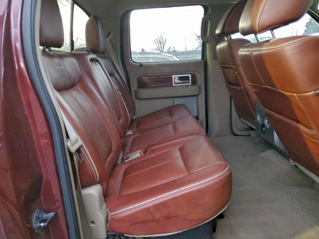 Ford F-150 Supercrew Image 6