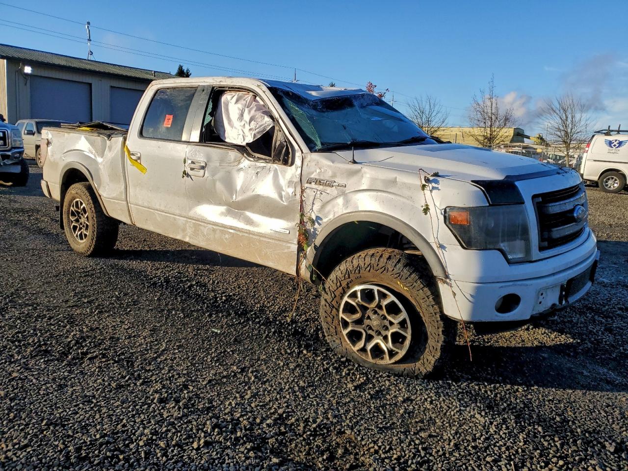 Ford F-150 Supercrew Image 3