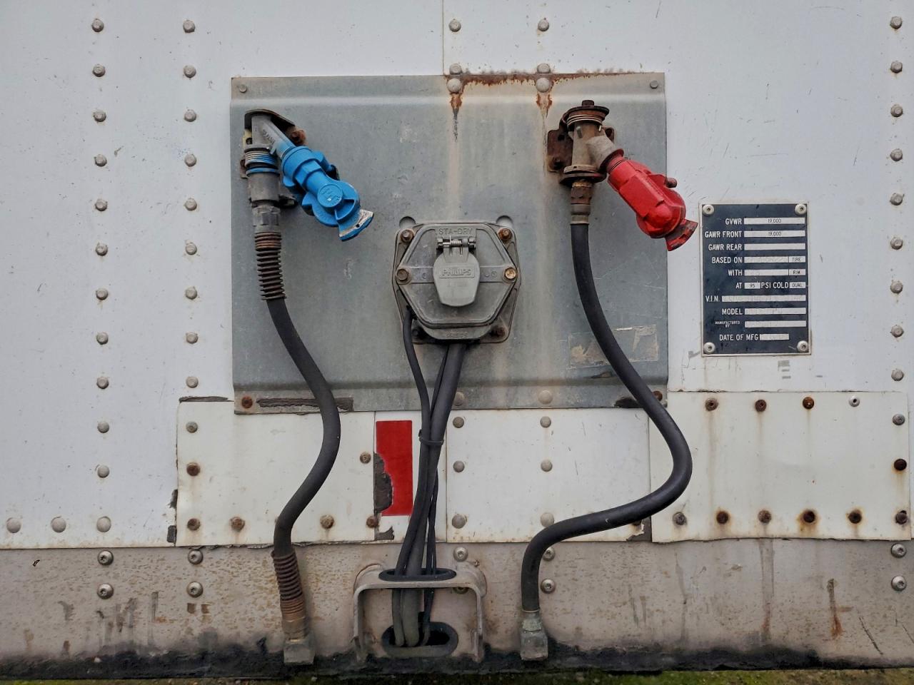 Wabash Trailer Image 3