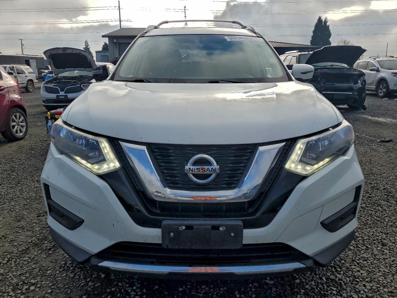 Nissan Rogue Sv Image 2