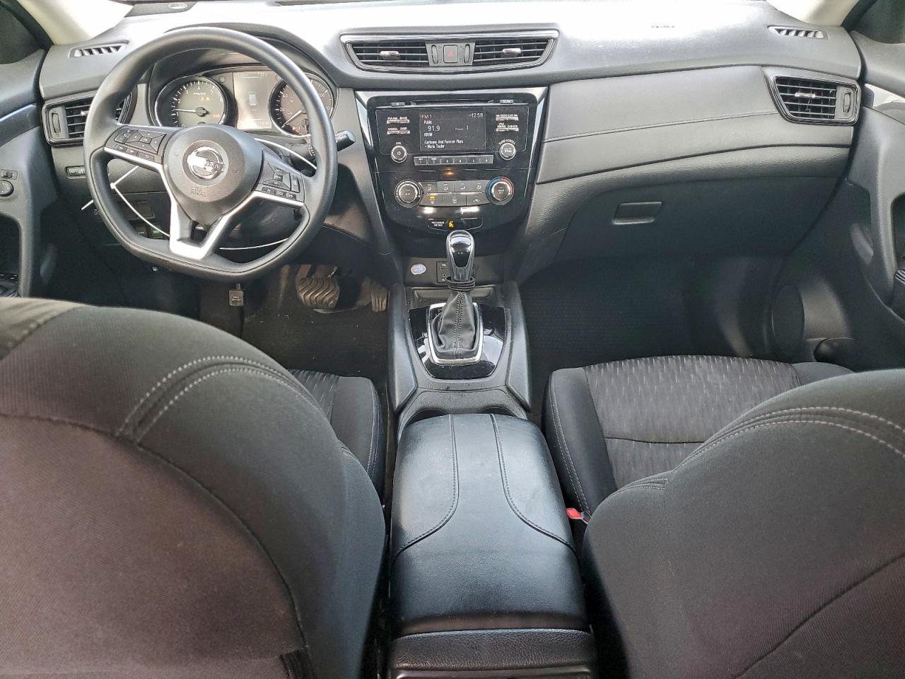 Nissan Rogue Sv Image 9