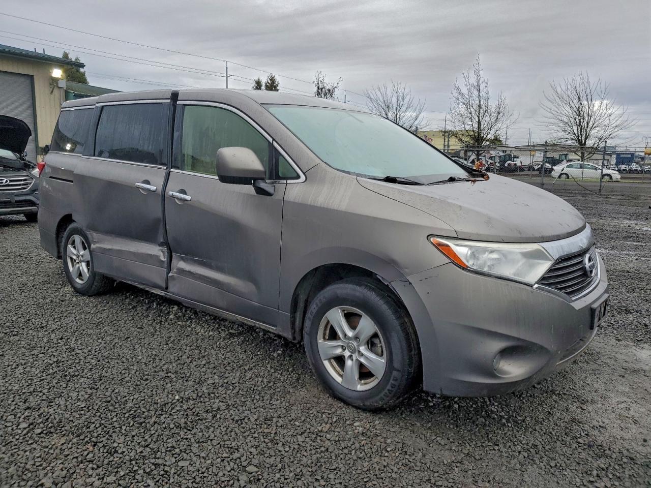 Nissan Quest S Image 6