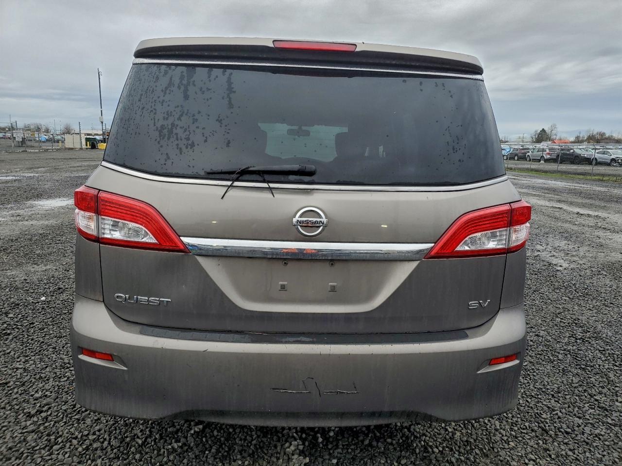 Nissan Quest S Image 5