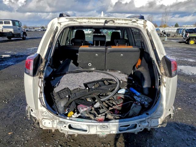 Toyota RAV4 Limited Image 3