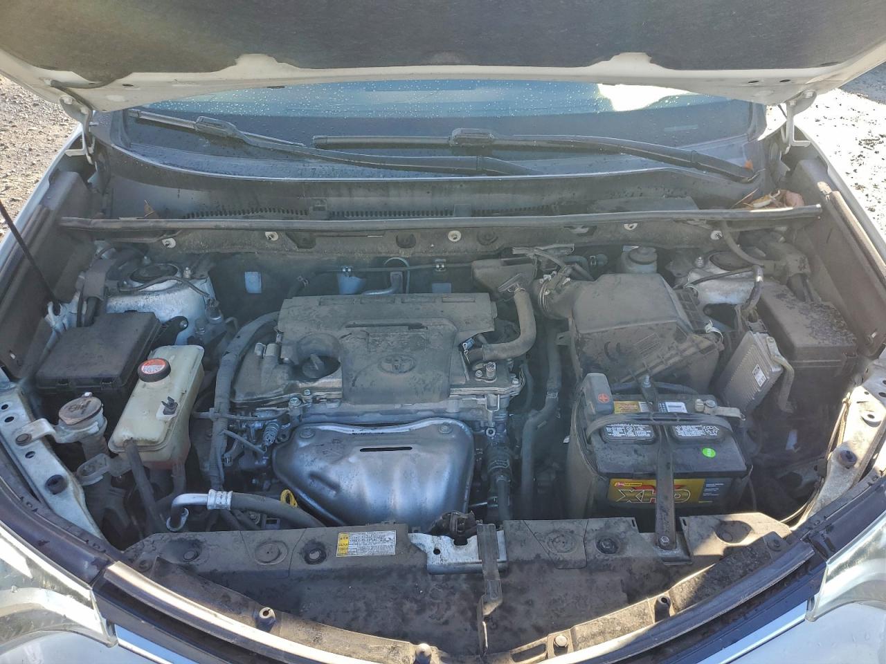 Toyota RAV4 Limited Image 14