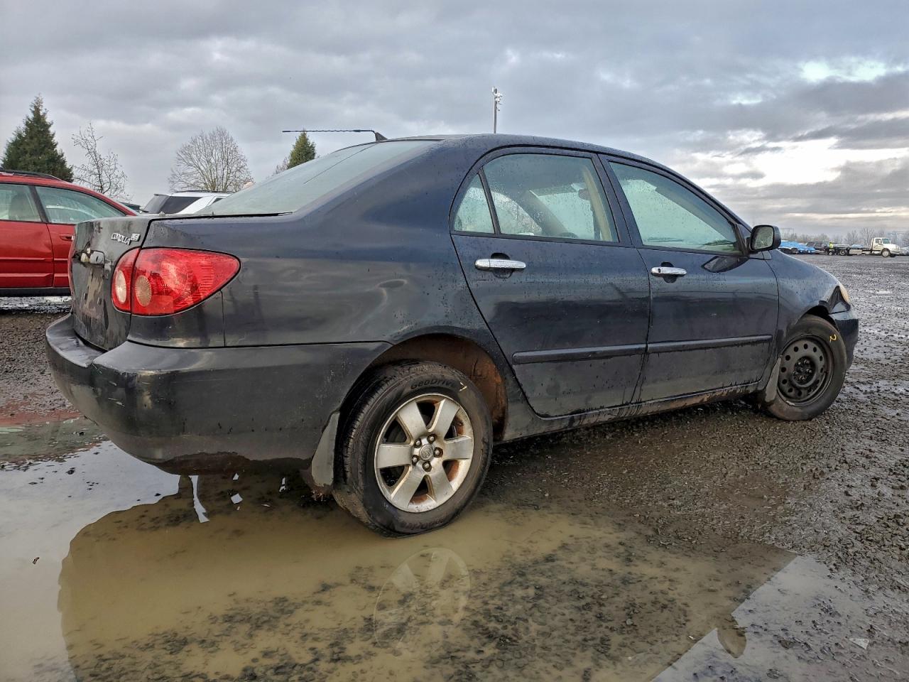 Toyota Corolla Ce Image 6