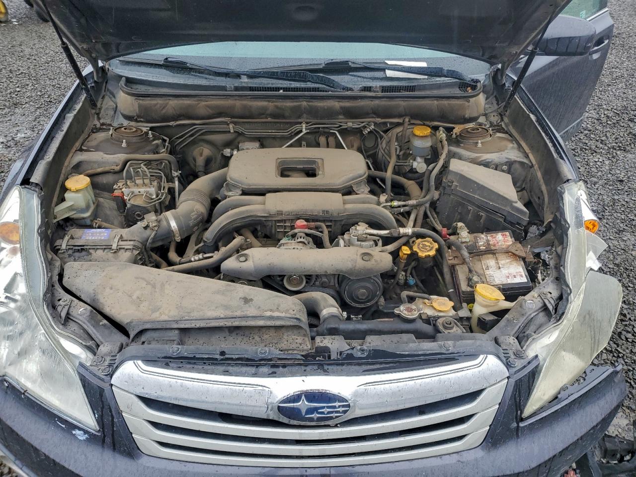 Subaru Outback 2.5i Premium Image 12