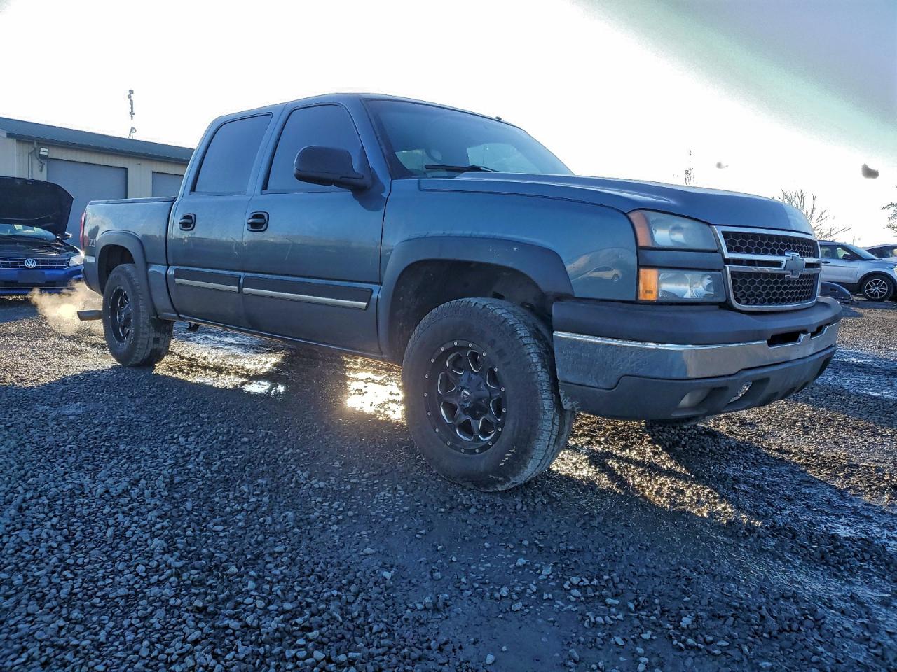 Chevrolet Silverado K1500 Image 12