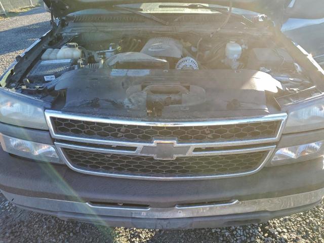 Chevrolet Silverado K1500 Image 8