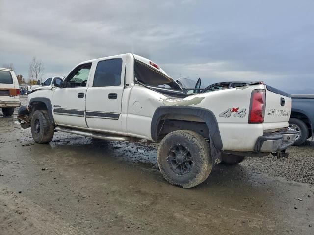 Chevrolet Silverado K2500 Heavy Duty Image 10