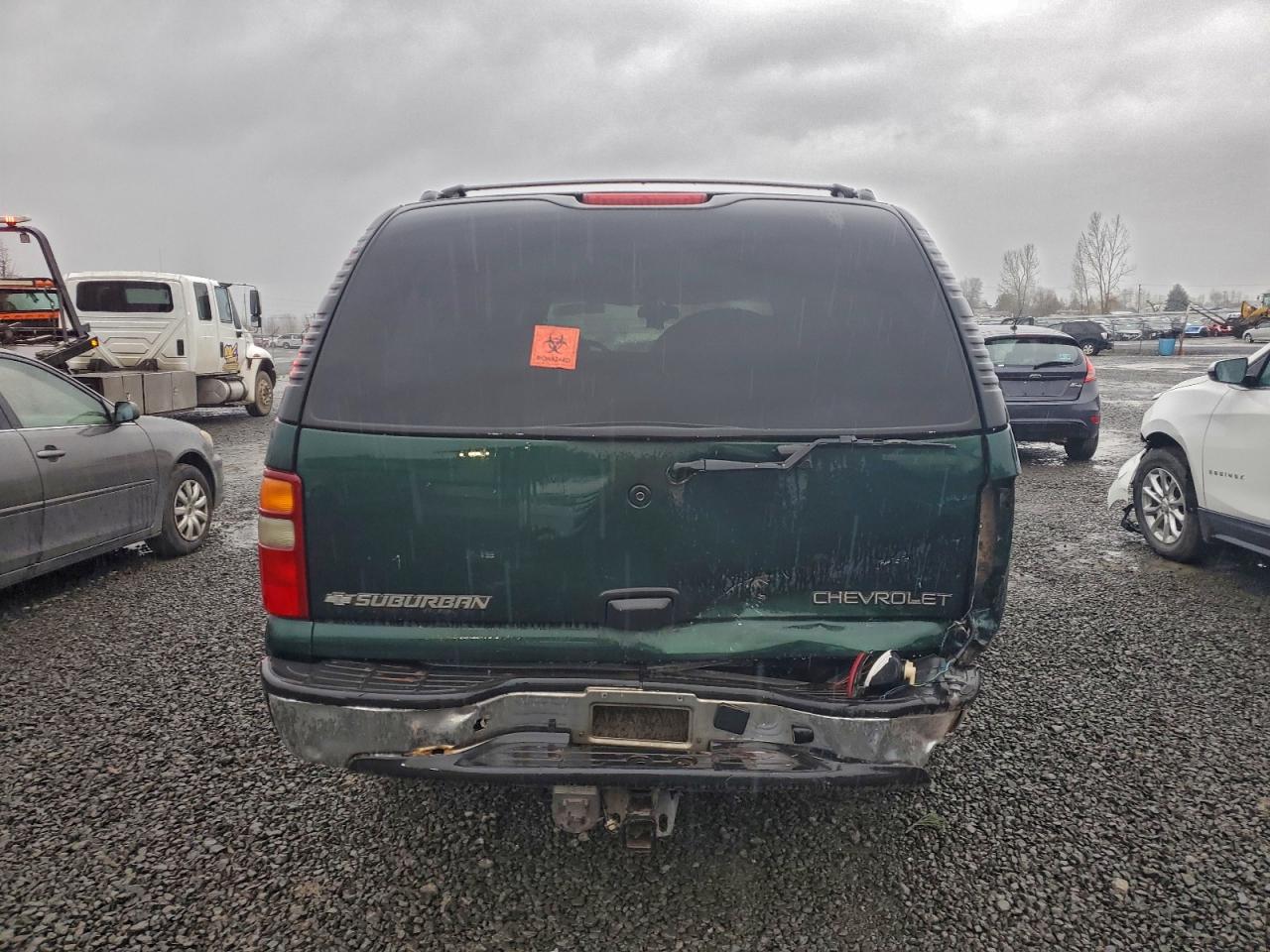 Chevrolet Suburban K1500 Image 12