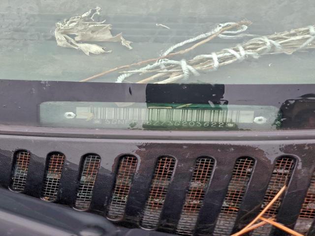 Chevrolet Suburban K1500 Image 6