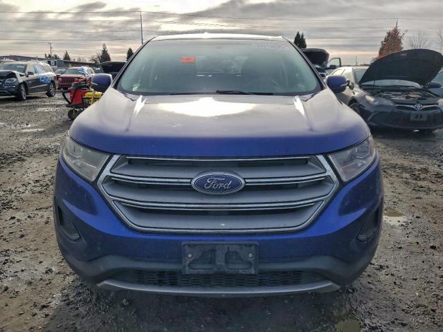 Ford Edge Titanium Image 4