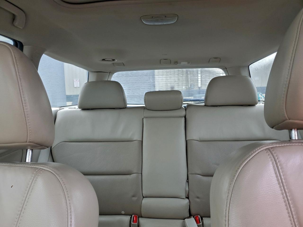 Subaru Outback 3.0r Ll Bean Image 7