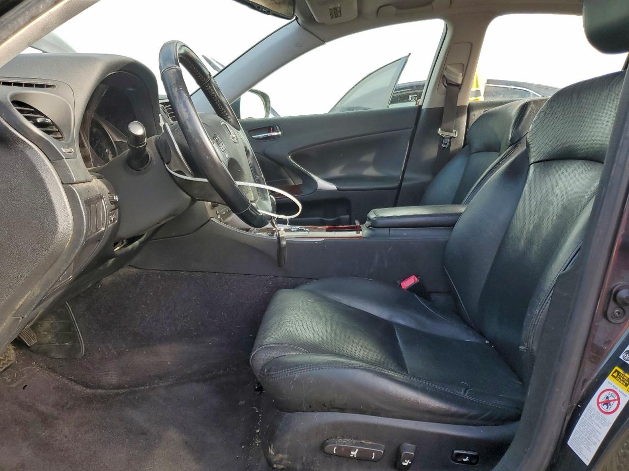 Lexus Is 250 Image 10