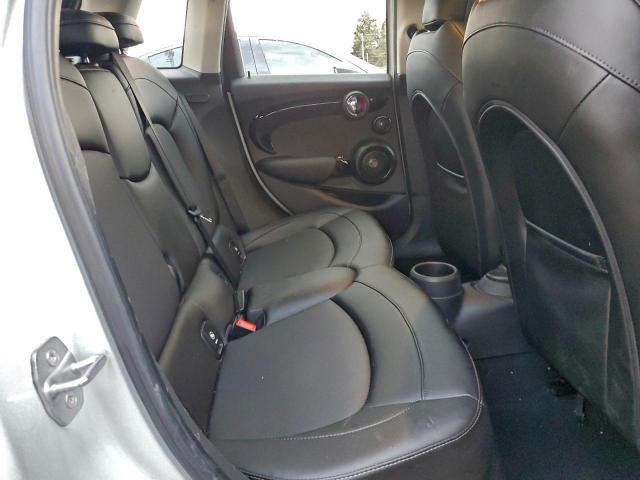 MINI Cooper S Image 4