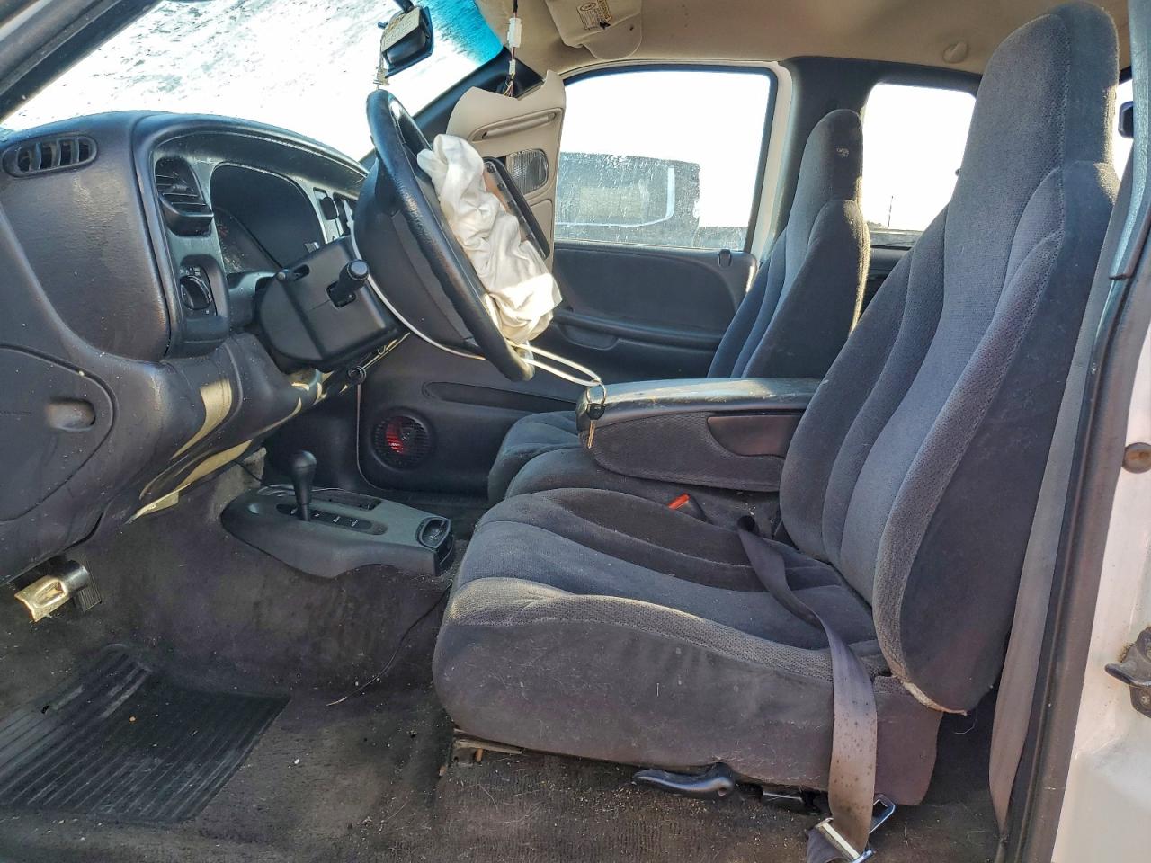 Dodge Dakota Image 4