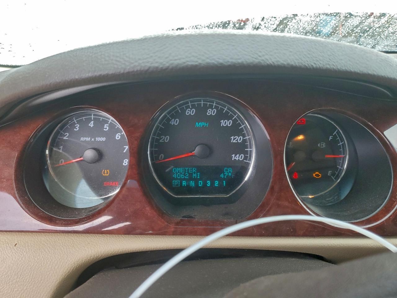 Buick Lucerne Cx Image 12