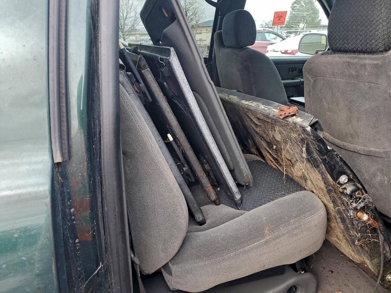 Chevrolet Avalanche K1500 Image 10