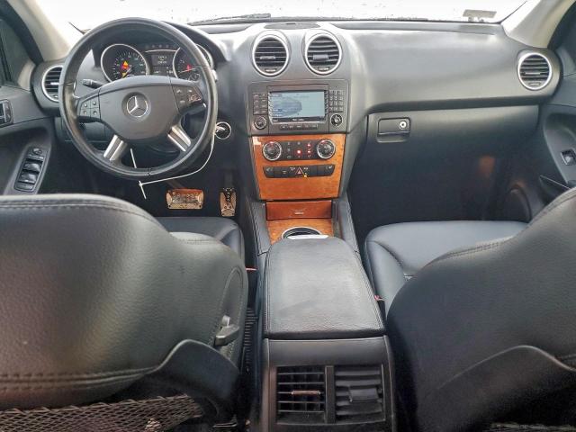 Mercedes-Benz M-Class 350 Image 9