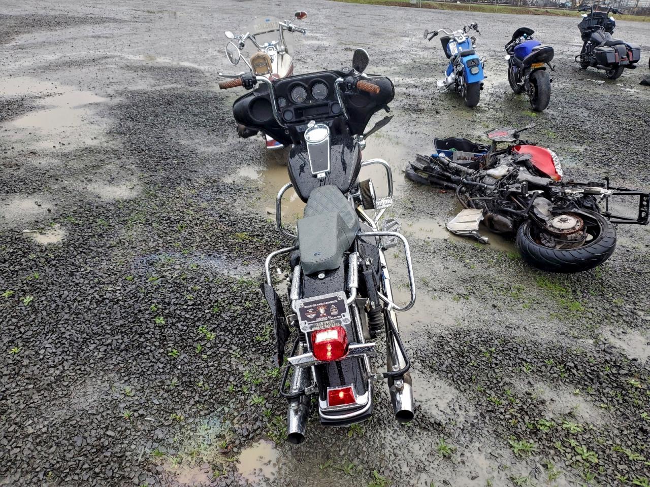 Harley-Davidson Fl Image 8