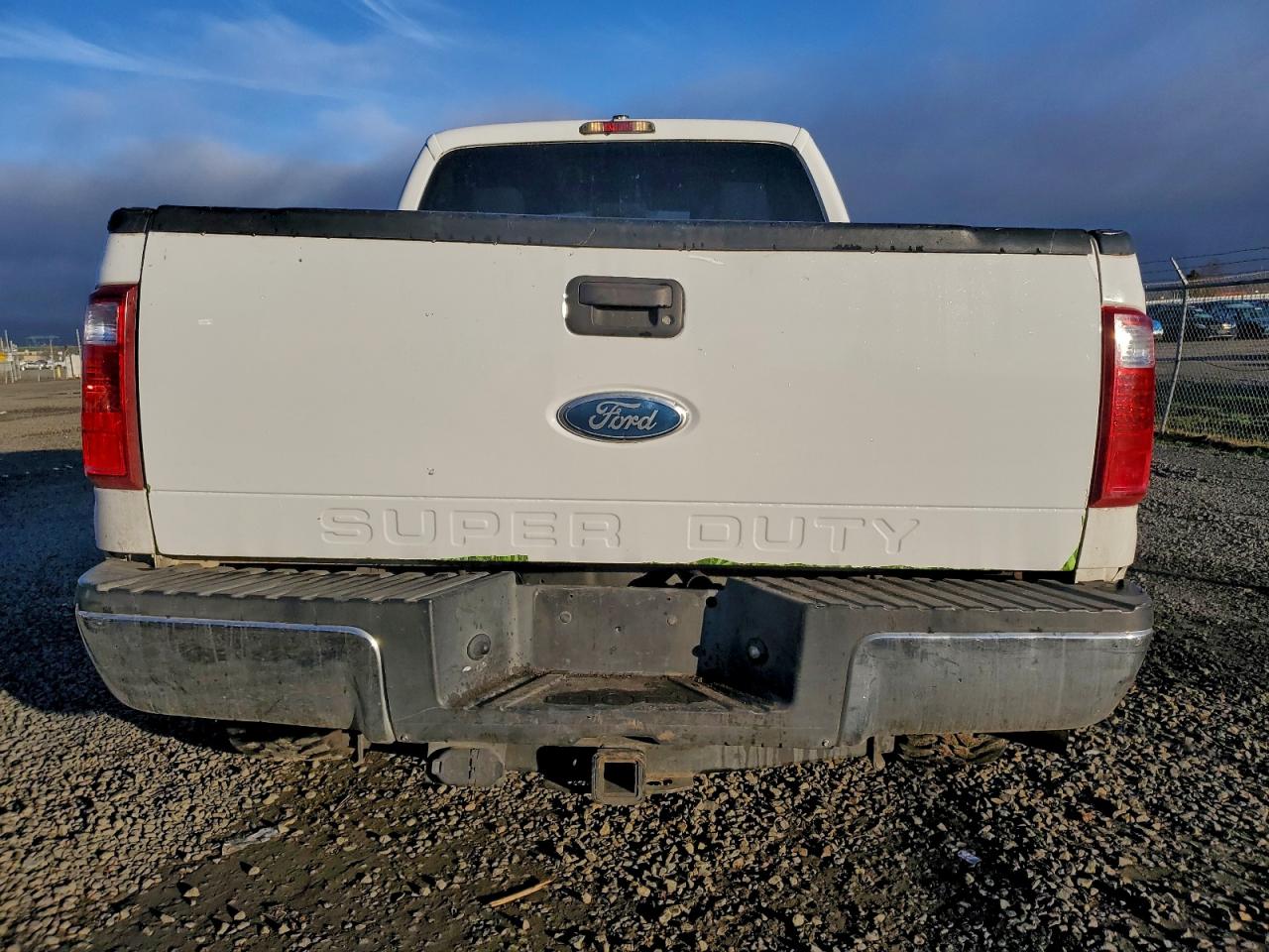 Ford F-250 Super Duty Image 11