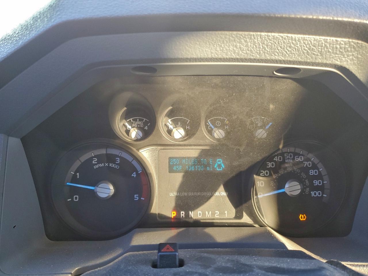 Ford F-250 Super Duty Image 12