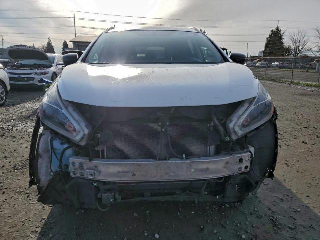 Nissan Murano S Image 5