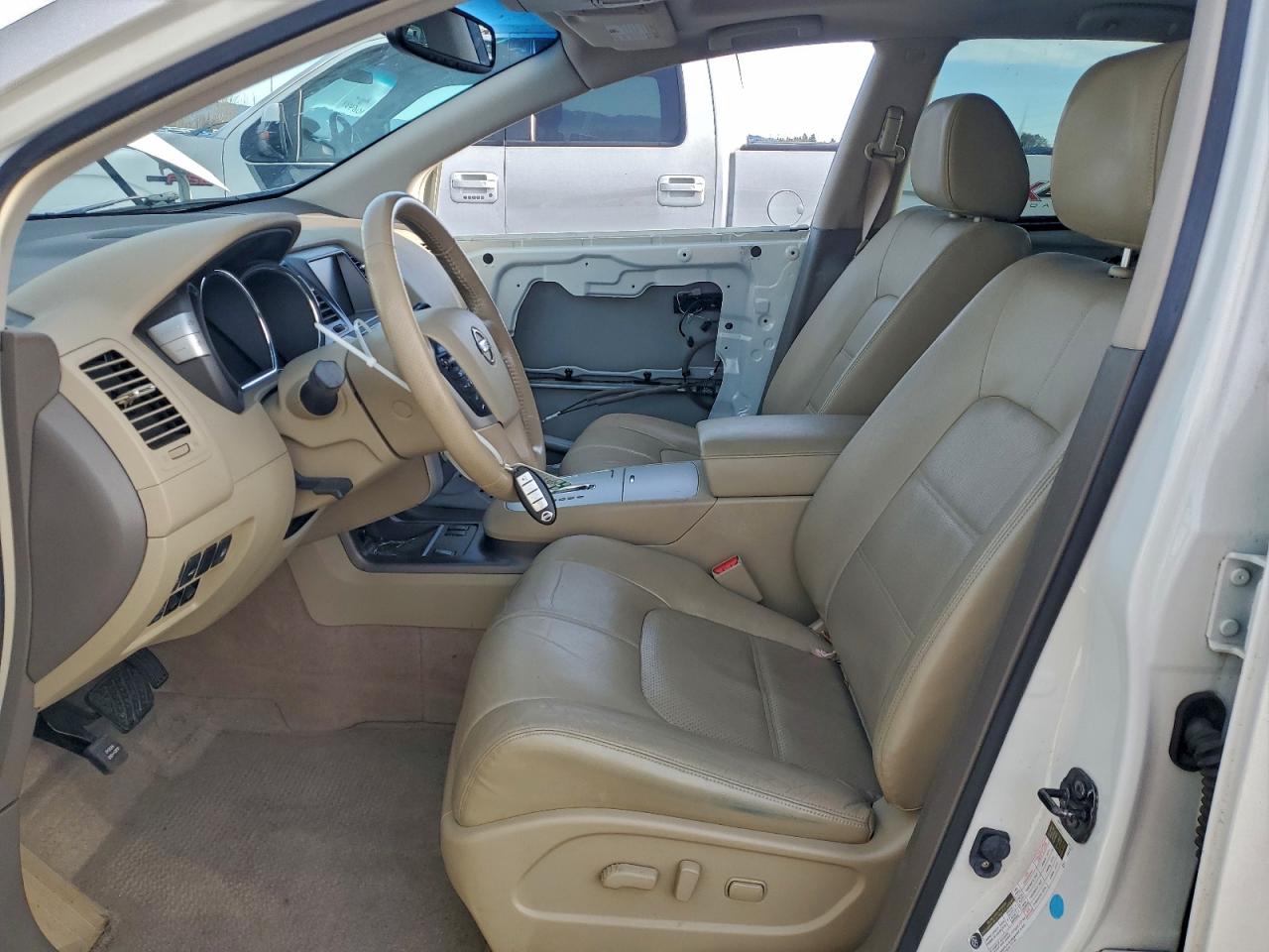 Nissan Murano S Image 3